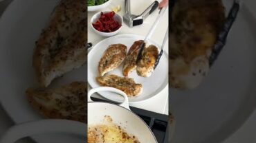 VIDEO: Tuscan Chicken “Marry Me Chicken”