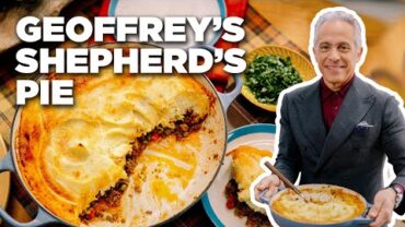 VIDEO: Geoffrey’s Mom’s Famous Shepherd’s Pie Recipe | The Kitchen | Food Network