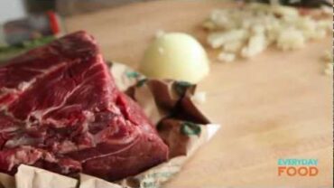 VIDEO: Slow-Cooker Beef Ragù | Everyday Food with Sarah Carey