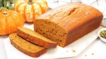 VIDEO: Pumpkin Spice Bread | Delicious Fall Comfort Foods