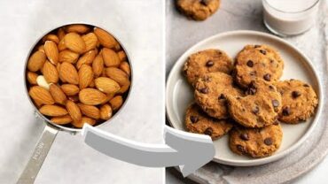 VIDEO: How to Make Almond Milk + Almond Pulp Cookies!