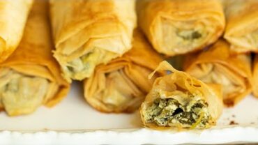 VIDEO: Spanakopita Rolls: ​Greek Spinach with Feta Phyllo Rolls for Thanksgiving