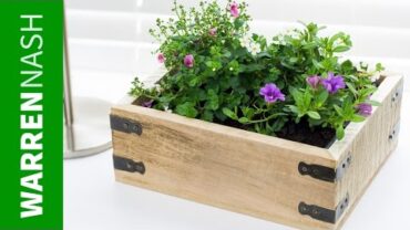 VIDEO: Pallet Planter Box – Project Plans & Design – Easy DIY by Warren Nash