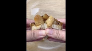 VIDEO: Garlic bread #shorts