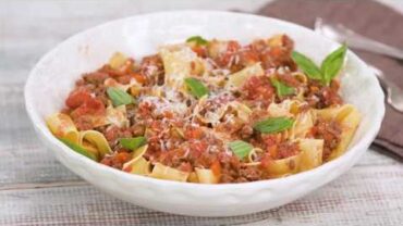 VIDEO: Slow Cooker Bolognese Sauce over Pappardelle Pasta | Southern Living