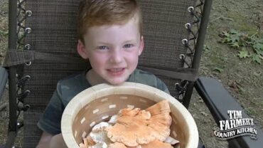 VIDEO: Hunting for Mushrooms with the Grandbabies