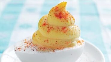 VIDEO: How To Make Basic Southern Deviled Eggs | Southern Living