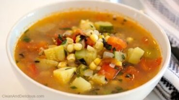 VIDEO: Summer Harvest Soup With Corn, Tomatoes & Zucchini