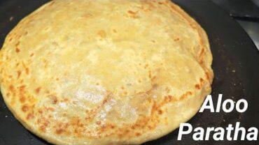 VIDEO: aloo paratha recipe | आलू पराँठा | potato stuffed indian flat bread recipe