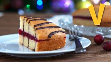 VIDEO: Chocolate Drizzle Cranberry Cake