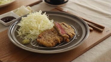 VIDEO: [4K] 바삭바삭~ 규카츠 : Fried beef cutlets (Gyukatsu) | Honeykki 꿀키
