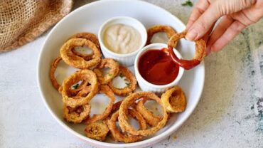 VIDEO: Crispy Baked Vegan Onion Rings (Gluten-Free Recipe)