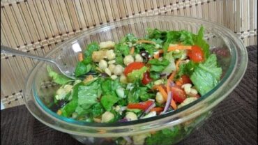 VIDEO: Satisfying ChickPea Salad video recipe by Bhavna – Perfect for Bachelors or Busy People