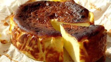 VIDEO: 에어 프라이어로 바스크 치즈케이크 만들기 | 정말 쉬운 베이킹 | 메리니즈부엌