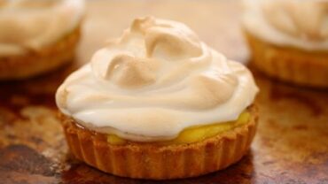 VIDEO: Mile-High Lemon Meringue Pie with Foolproof Pie Crust Recipe – Gemma’s Bigger Bolder Baking Ep. 27