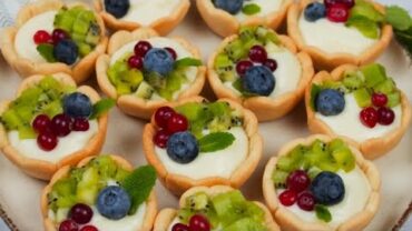 VIDEO: Fruit and cream tartlet: the colorful and delicious baskets!