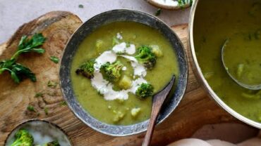 VIDEO: Vegan Broccoli Soup Recipe