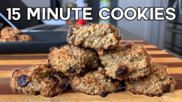VIDEO: 15 Minute, 4 Ingredient Chocolate Chip Cookies