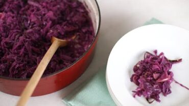 VIDEO: Braised Red Cabbage with Apple and Onion- Everyday Food with Sarah Carey