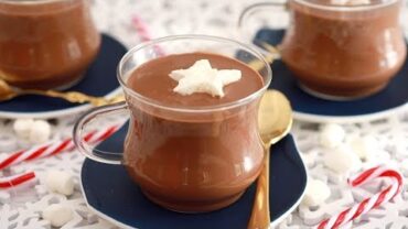 VIDEO: Gemma’s Best-Ever Hot Chocolate with Frozen Whipped Cream!