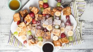 VIDEO: French Toast on a Stick – Creative Breakfast – Weelicious