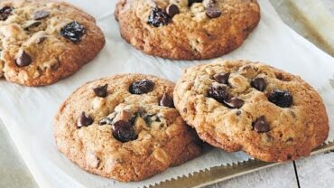 VIDEO: Chocolate Chip Cherry Cookies | Southern Living
