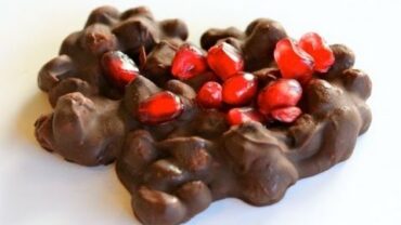 VIDEO: Chocolate Covered Pomegranate Drops – A Clean & Delicious® Holiday Recipe