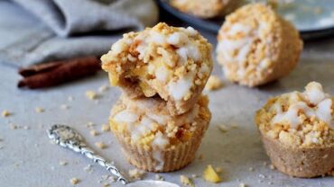 VIDEO: Vegan Apple Muffins With Streusel (Gluten-Free Recipe)