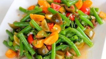 VIDEO: Green Bean And Tomato Salad – Simple Summertime Recipe