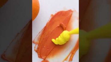 VIDEO: Color matching an orange with buttercream frosting #shorts