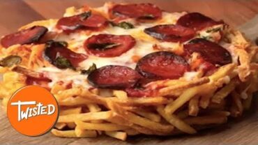 VIDEO: How To Make Fries Pizza | Innovative Pizza Ideas | Twisted