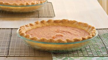 VIDEO: How To Make Sweet Potato Pie | Southern Living