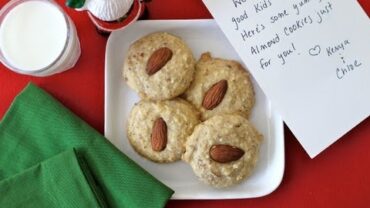 VIDEO: Cooking with Kids: How to Make Almond Cookies for Children – Weelicious