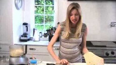 VIDEO: Easy Healthy Recipes for Kids: How to Make Hummus Wraps for Children – Weelicious