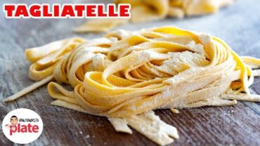 VIDEO: HOMEMADE TAGLIATELLE | How to Make Tagliatelle Pasta from Scratch