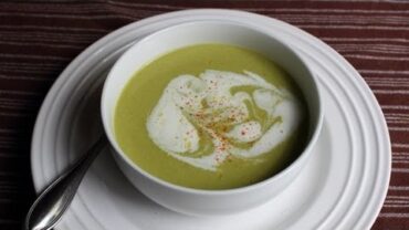 VIDEO: Cream of Asparagus Soup – Easy Asparagus Soup Recipe