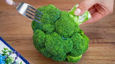 VIDEO: Wenn Sie eine Gabel und Brokkoli haben? Machen Sie dieses schnelle und gesunde Abendessen! Lecker!