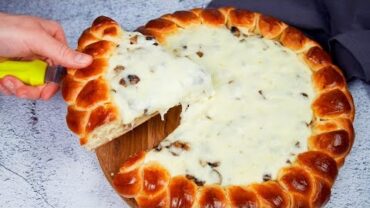 VIDEO: Savory pie with mushrooms and bechamel: delicious and easy to make!
