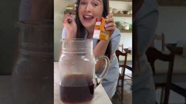 VIDEO: Southerners put WHAT in their Sweet Tea?! #Shorts