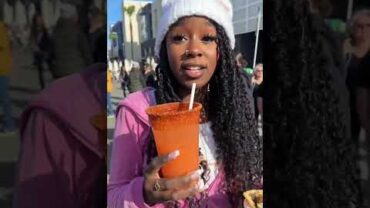 VIDEO: #vegan Street Fair 2023 Los Angeles . Check out the full Vlog on our channel.    #vlog  #foodlover