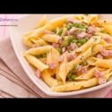 VIDEO: Pasta with ham, peas and cream – quick recipe