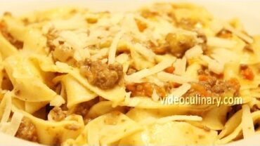 VIDEO: Fresh Pasta Recipe – Tagliatelle & Bolognese Sauce