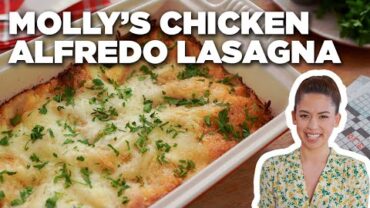 VIDEO: Molly Yeh’s Chicken Alfredo Lasagna | Girl Meets Farm | Food Network