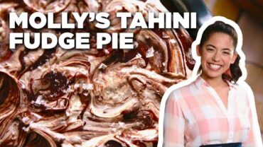 VIDEO: Molly Yeh’s Tahini Fudge Pie | Girl Meets Farm | Food Network