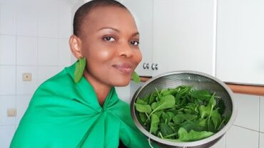 VIDEO: How to Preserve SPINACH & Leafy Nigerian Vegetables | Ugu, Water Leaves | Flo Chinyere