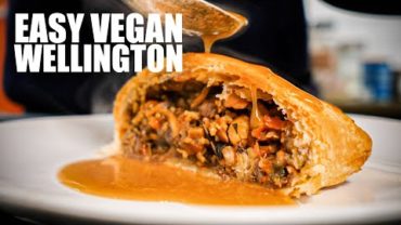 VIDEO: YOU HAVE TO TRY THIS VEGAN CHRISTMAS DINNER CLASSIC