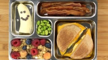 VIDEO: Breakfast for Lunch – School Lunch – Weelicious