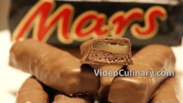 VIDEO: Homemade Mars Chocolate Bars Recipe – VideoCulinary.com
