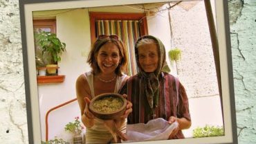 VIDEO: A STORY & A RECIPE – GRANDMA’S BEAN RECIPE – BULGARIAN RECIPES IN ENGLISH