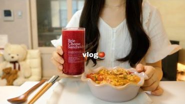 VIDEO: vlog | 여름맞이 자두청 🥭 멘보샤, 토마토계란볶음, 덮밥, 피클, 점심도시락싸며 보낸 일상, 디저트 맛집 카페투어